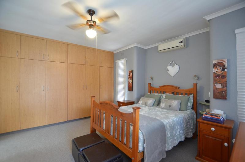 4 Bedroom Property for Sale in Blommendal Western Cape